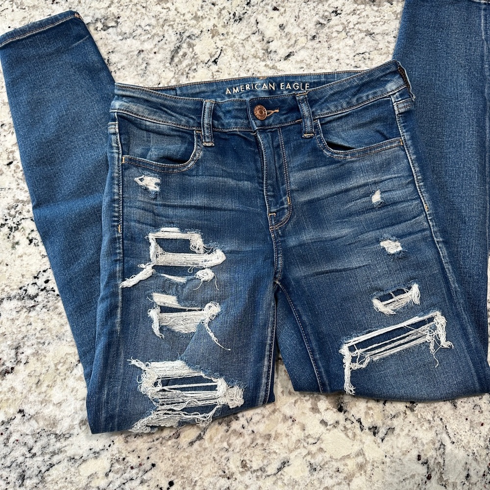 American Eagle Outfitters Destructed Jegging. Next level stretch. Size 8